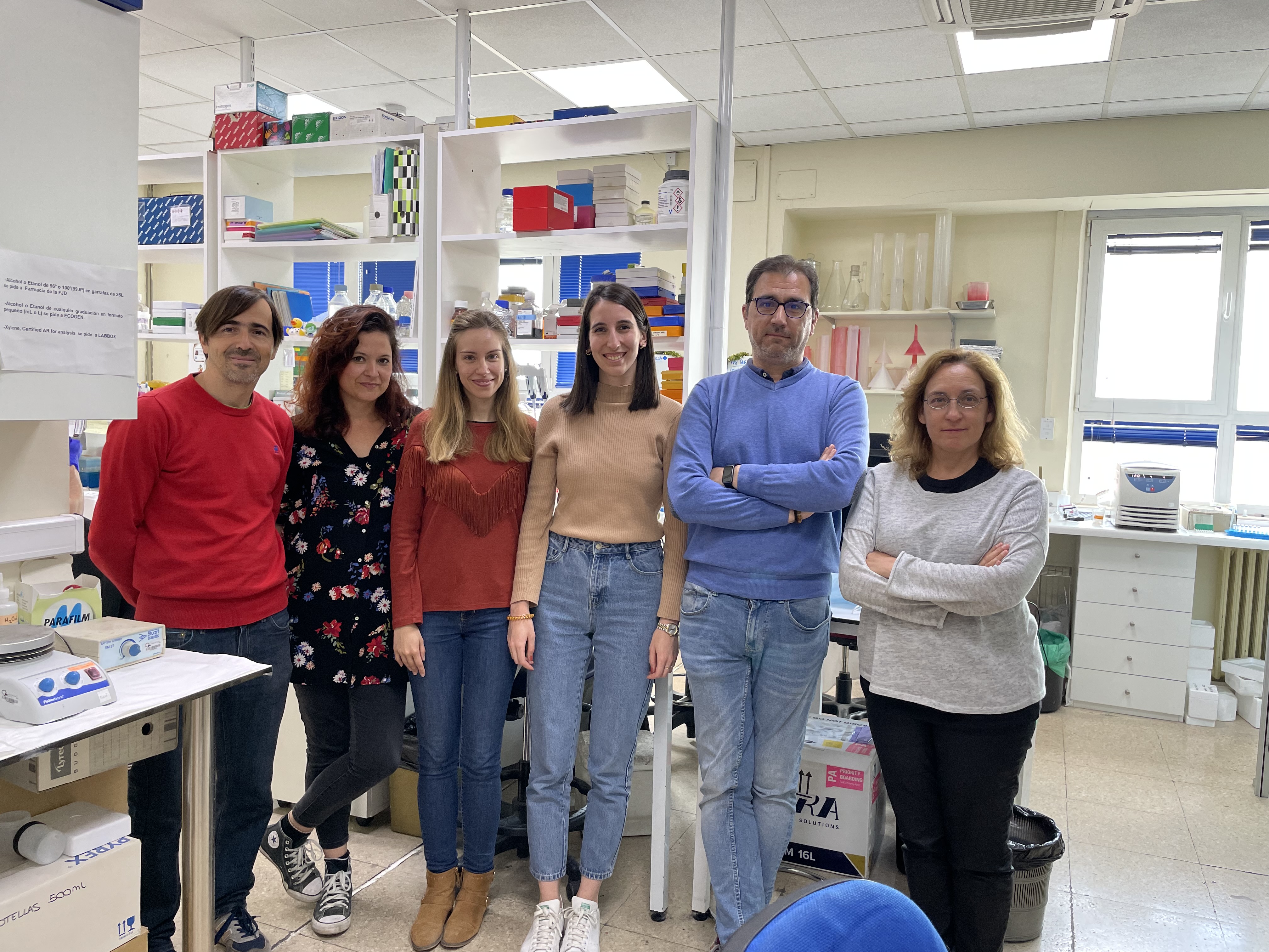 Los niveles de cadenas ligeras libres de inmunoglobulinas predicen eventos cardiovasculares en pacientes con aneurisma aórtico abdominal