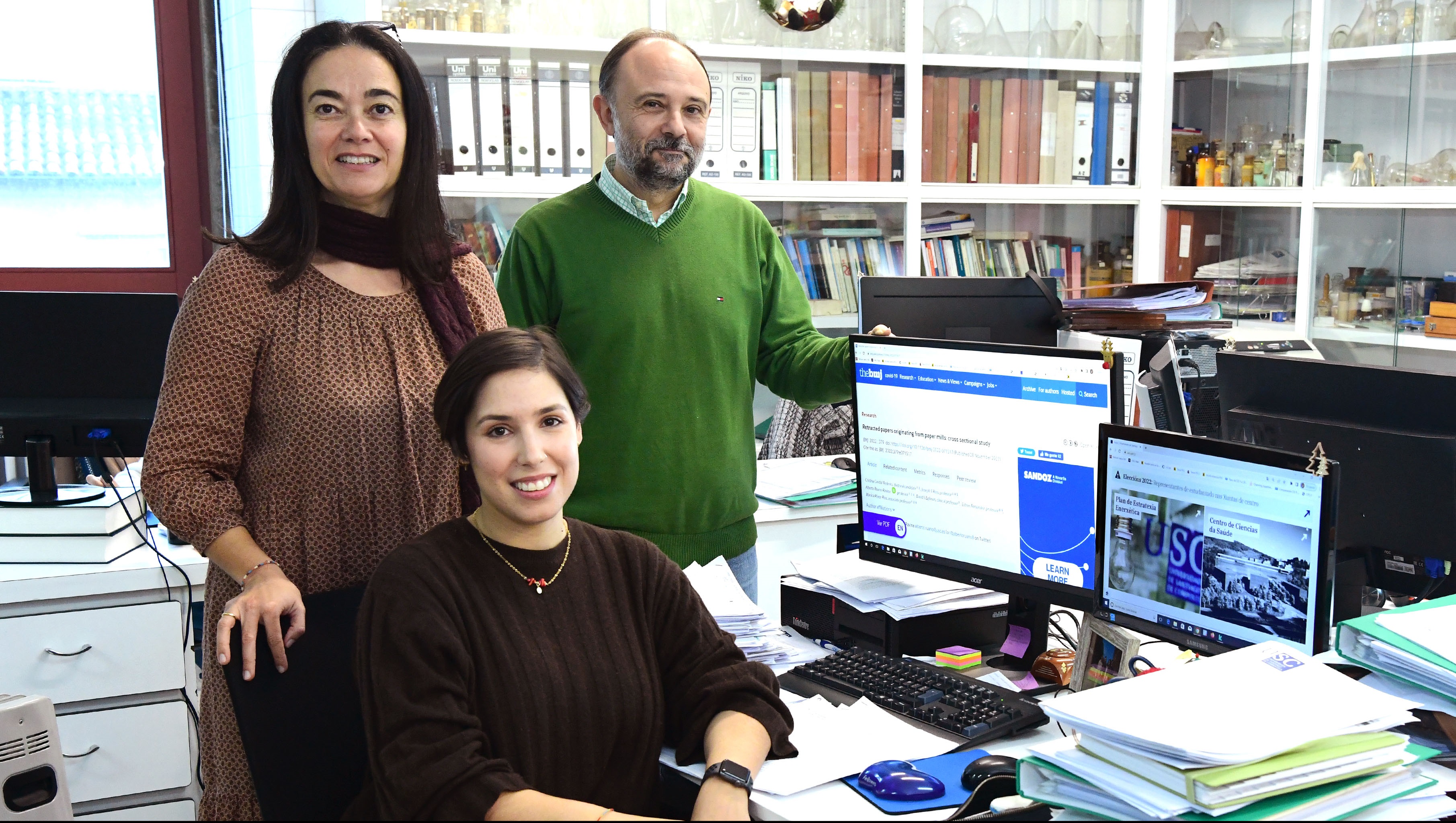 Más del 20% de los artículos científicos retirados en 2021 después de publicarse procedían de fábricas de artículos