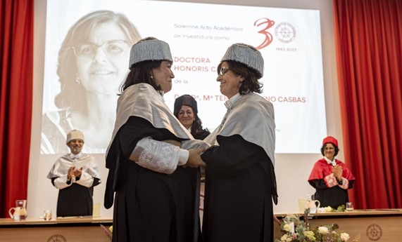 Mayte Moreno Casbas, doctora Honoris Causa de la Universidad de Huelva
