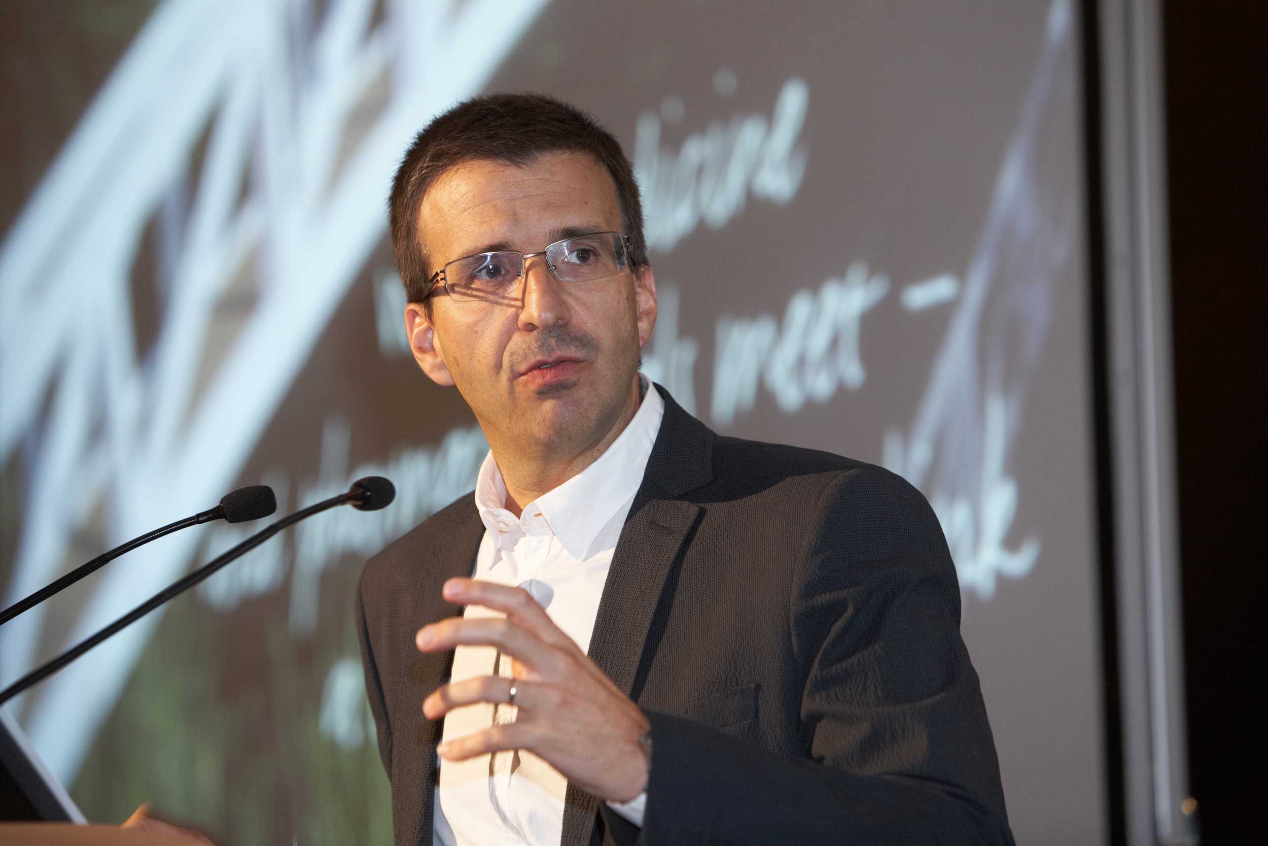 Una combinación de antivirales obtiene una tasa de curación casi total en trasplantados hepáticos con hepatitis C (1)