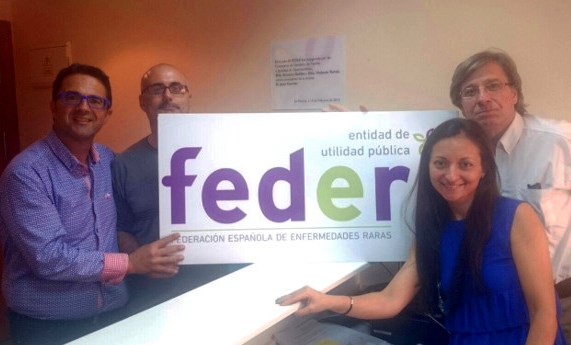 FEDER y CIBERER intensifican su colaboración en la investigación de las enfermedades raras FEDER y CIBERER intensifican su colaboración en la investigación de las enfermedades raras