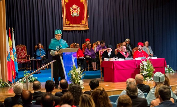 El investigador del CIBERESP Andrés Moya es investido Honoris Causa por la UIMP El investigador del CIBERESP Andrés Moya es investido Honoris Causa por la UIMP