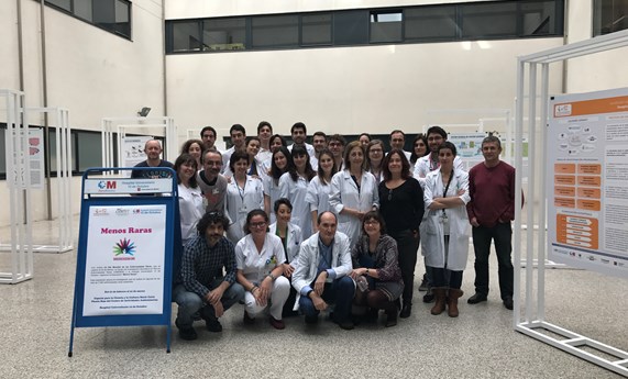 La exposición Menos Raras sobre la investigación en enfermedades raras se expone en el Hospital 12 de Octubre hasta el 21 de marzo La exposición Menos Raras sobre la investigación en enfermedades raras se expone en el Hospital 12 de Octubre hasta el 21 de marzo